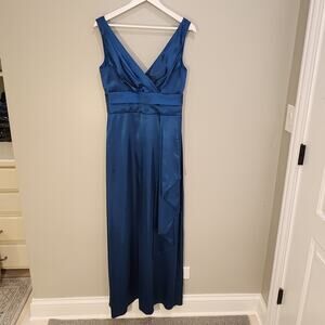 Gigi's Closette Glenview Teal Formal Boutique Evening Statement Gown - Size 10
